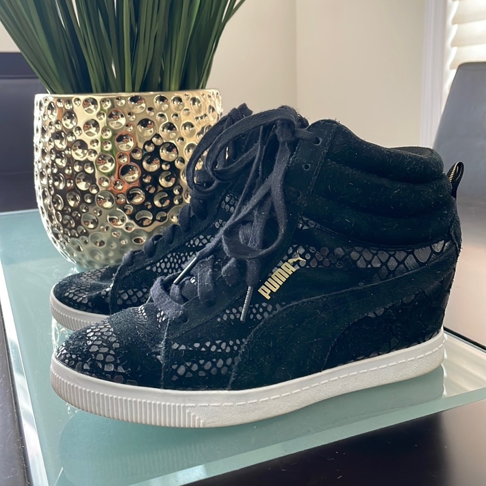 Puma Hightop Wedge Snakeskin Women Black size 8